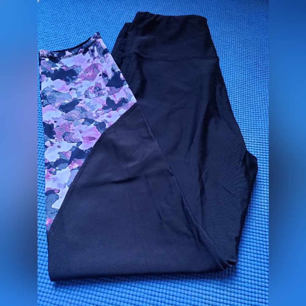 Floral Workout/Yoga Pants (M)
